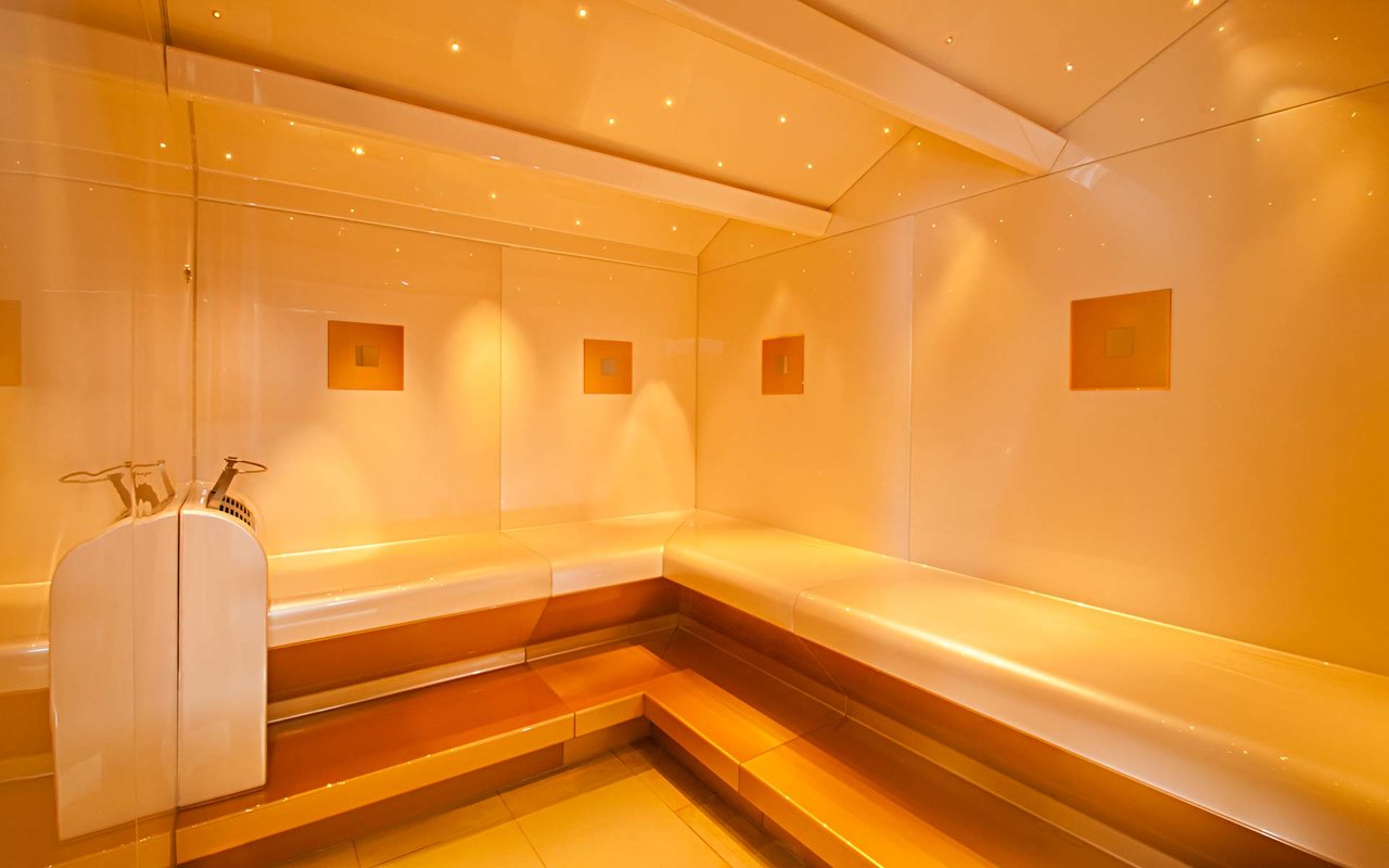 Hotel guests can use the in-house sauna and steam room for free.